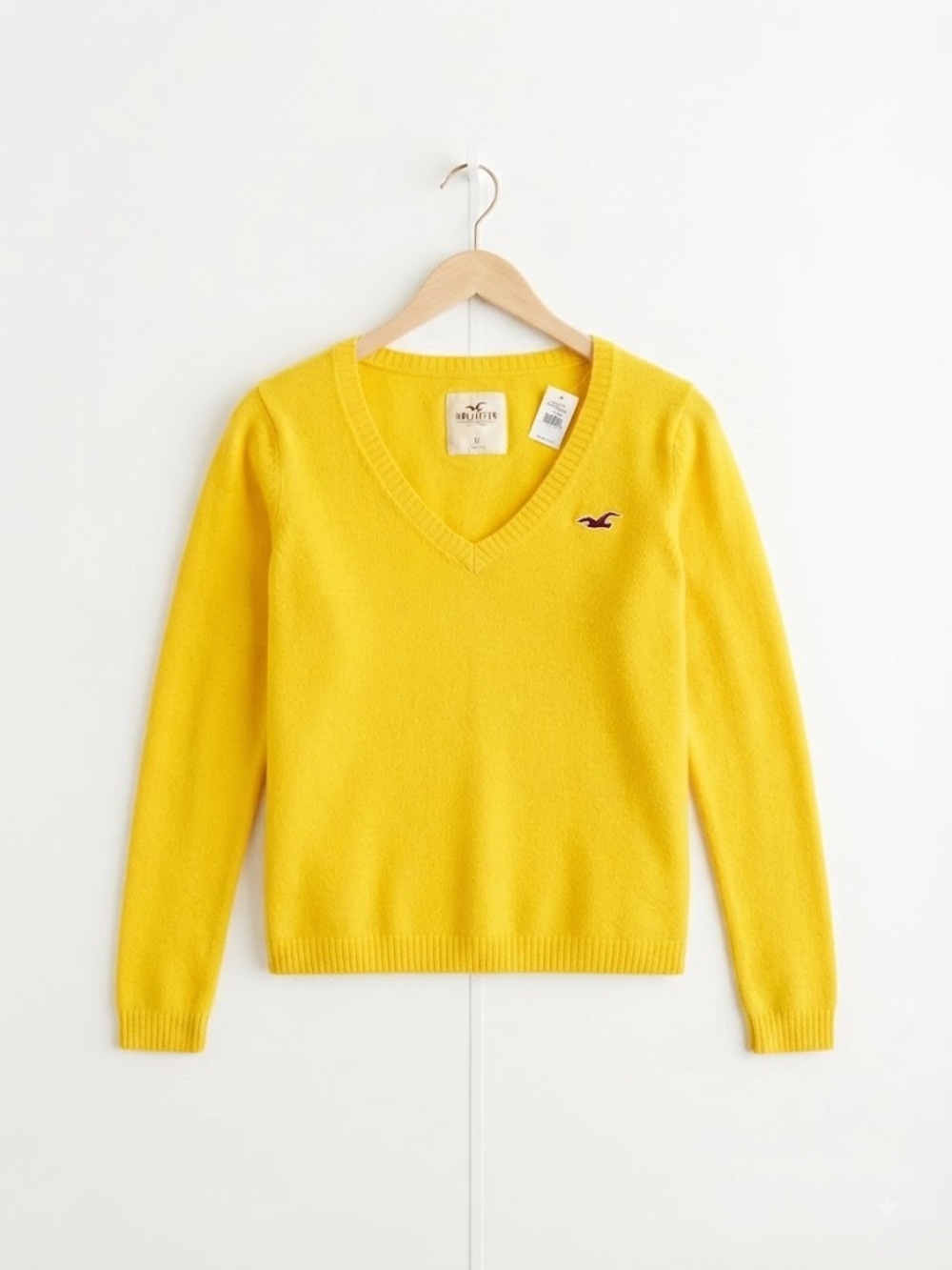 Hollister Women's Bright Yellow V-Neck Sweater